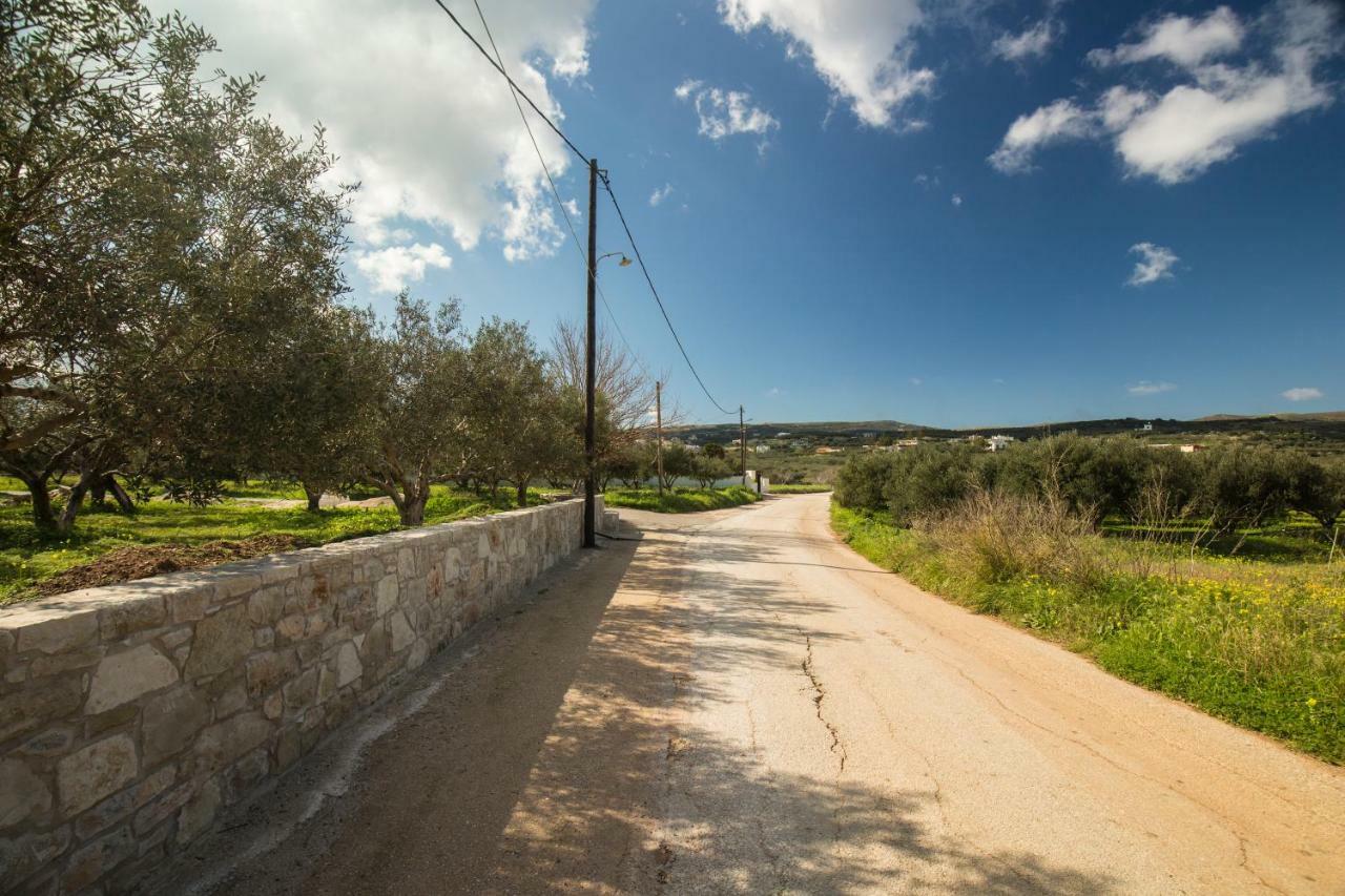 Μylos Kissamos Luaran gambar